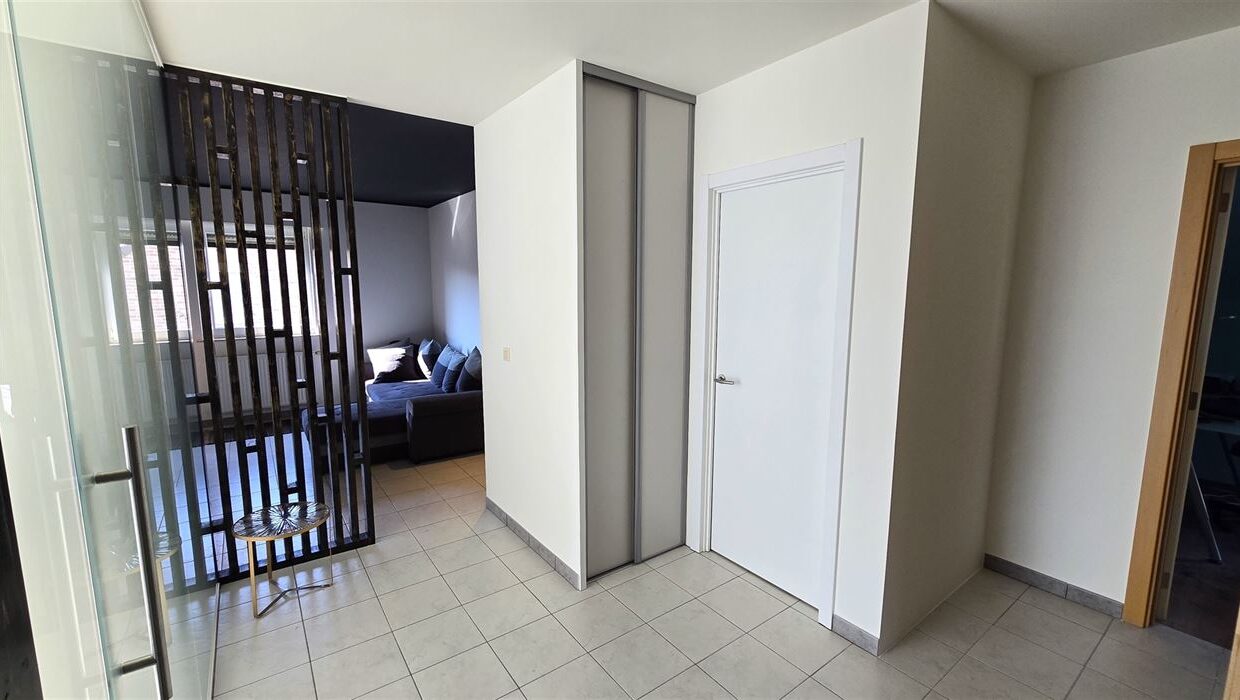 E1638961602796512878_4499OL