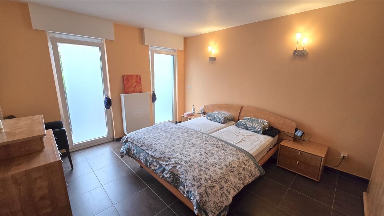 E2638961602776380341_4499ML