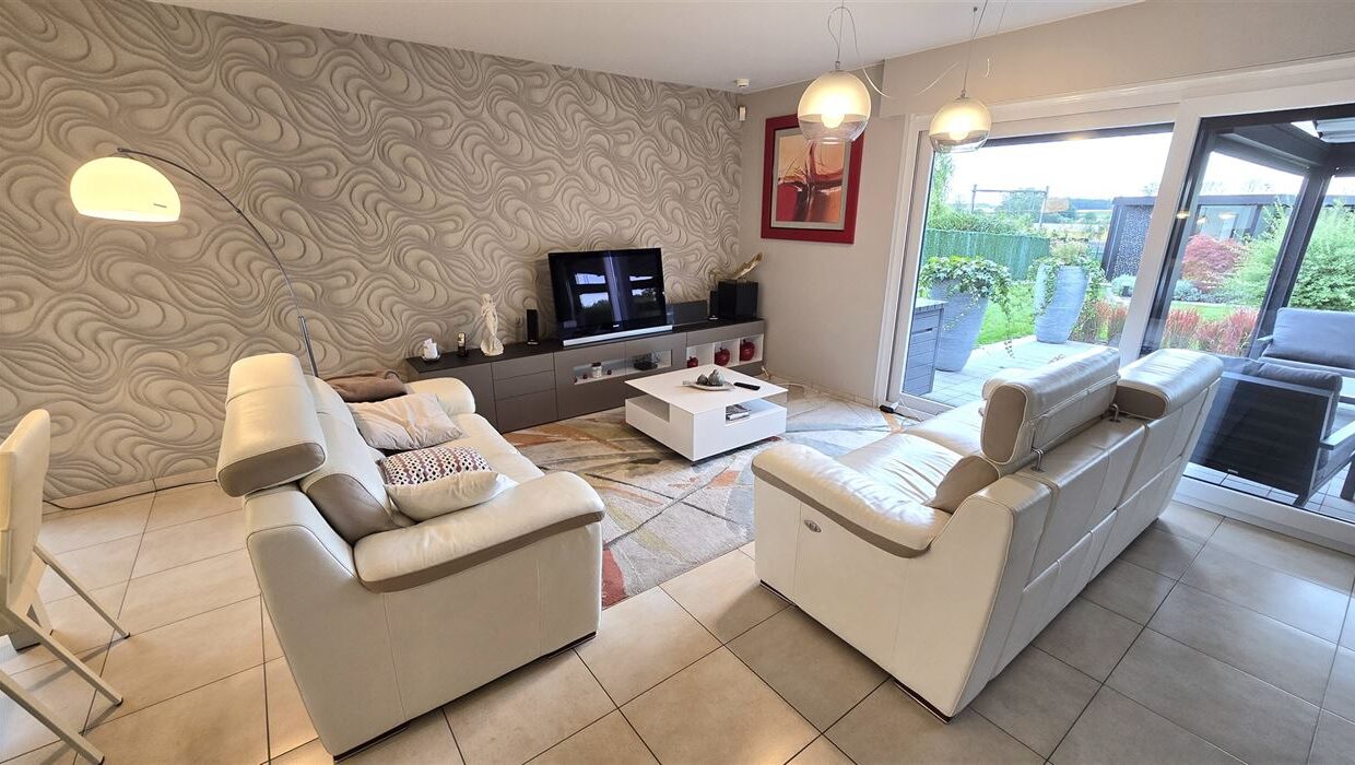 E3638961602780115783_4499EL