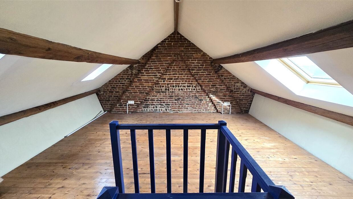 E2638977001532214959_4504AFL