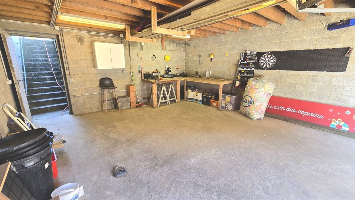 E2638978837613128200_4510FL