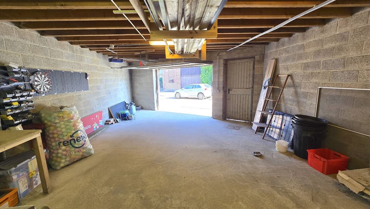 E2638978837623583416_4510HL