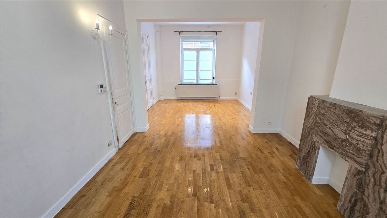 E3638977001534428952_4504DL