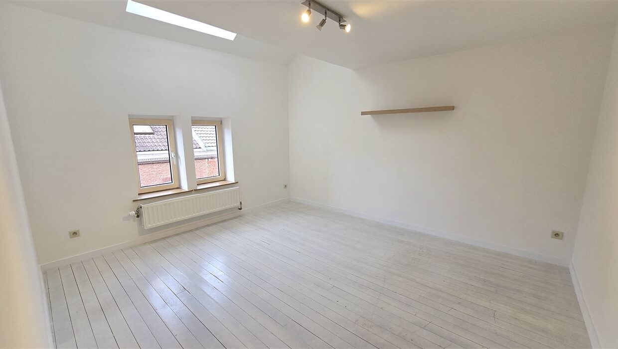 E3638977001540351175_4504AAL