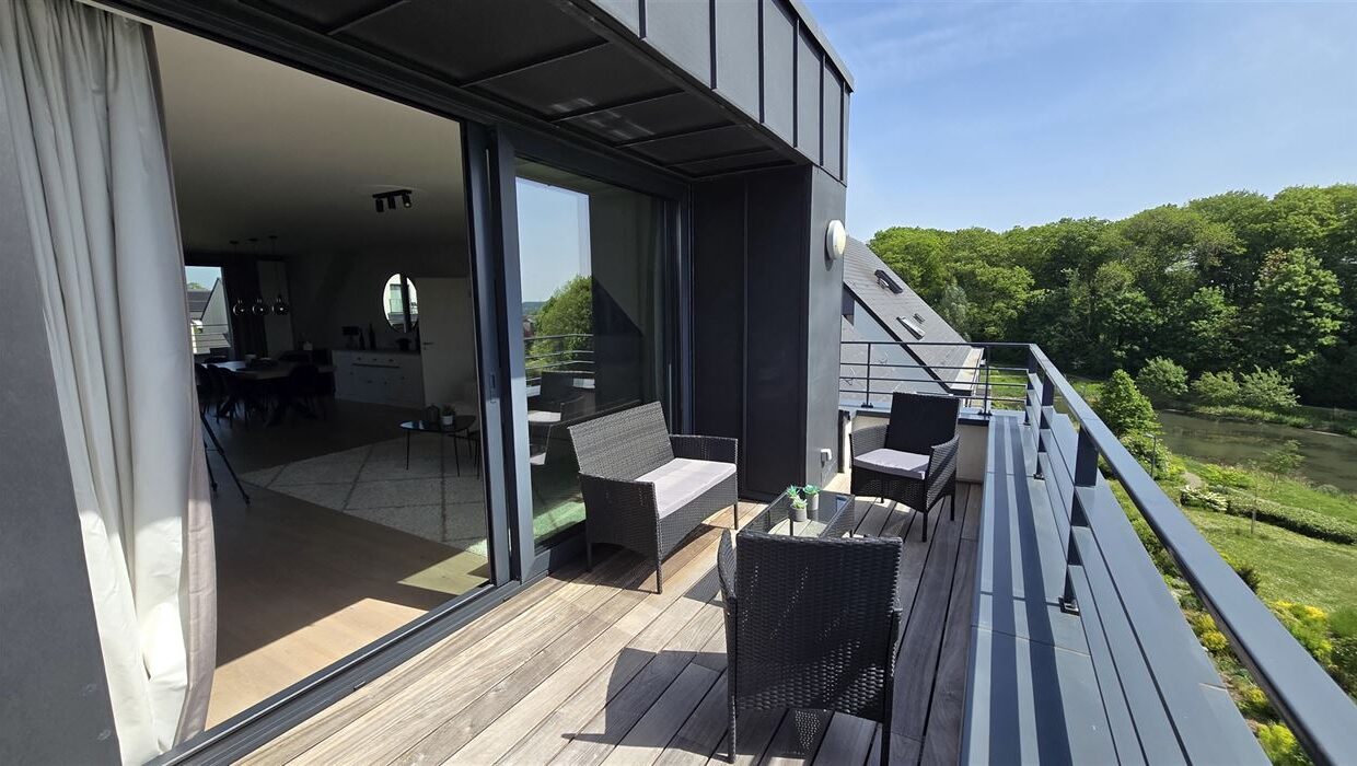 E2639064412115093028_4557JL