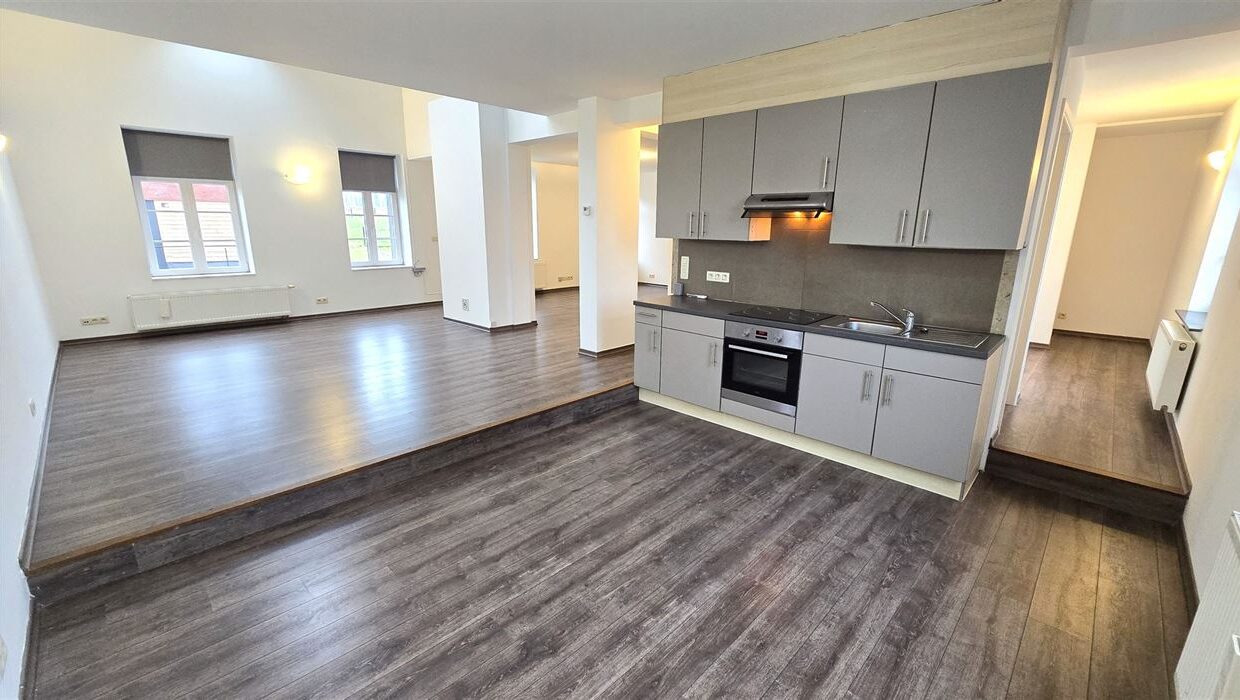 E2639073928614094113_4558HL