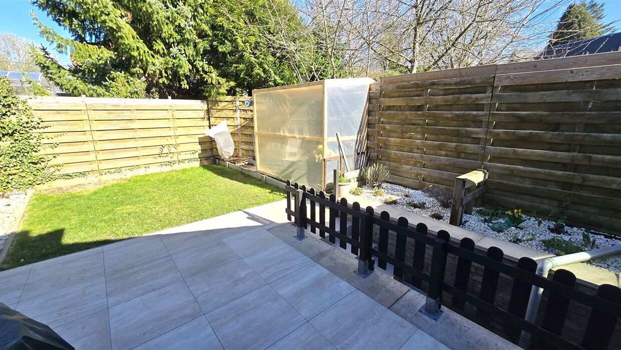 E2639089260625664149_4565AAL